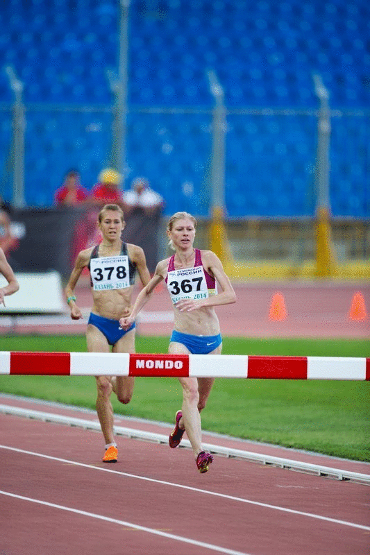Стайеры Егор Николаев и Наталья Аристархова первые чемпионы России-2014
